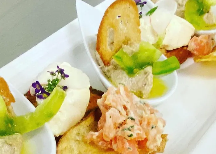 Hotel Logis Le Relais Des Plages 2*