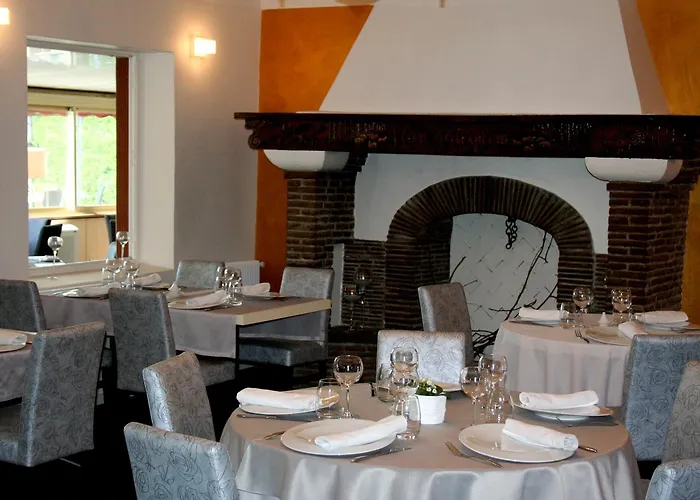 Logis Le Relais Des Plages Hotel 2*