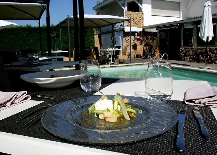 Hotel Logis Le Relais Des Plages